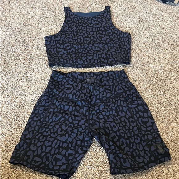 Texas Rangers cheetah active set - Picture 1 of 10